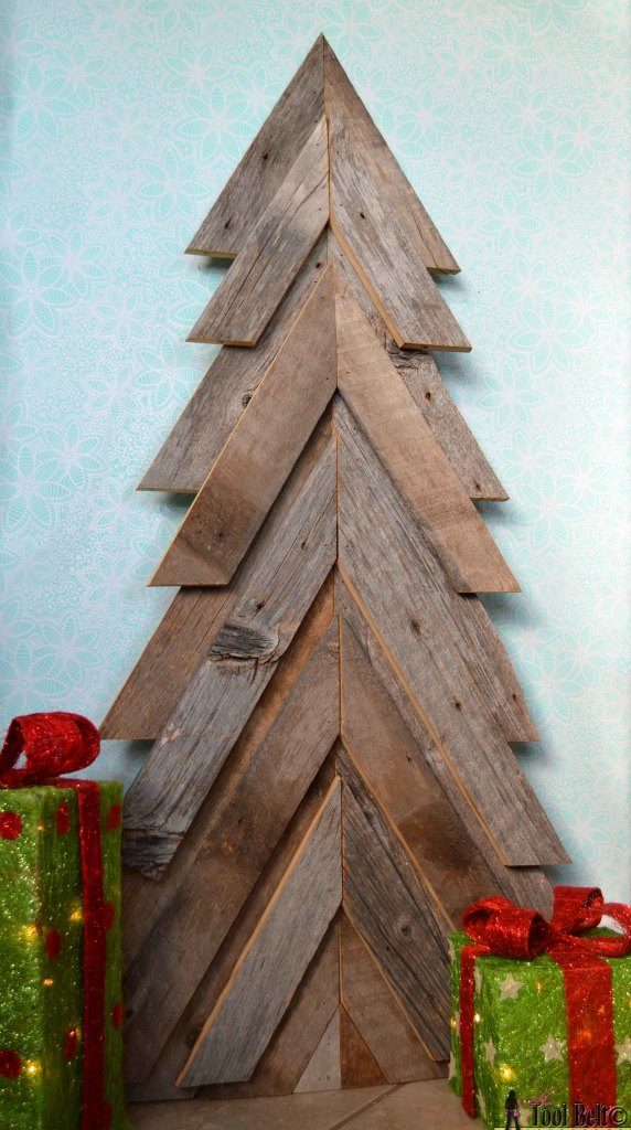 ryobi-rustic-christmas-tree-3-572x1024