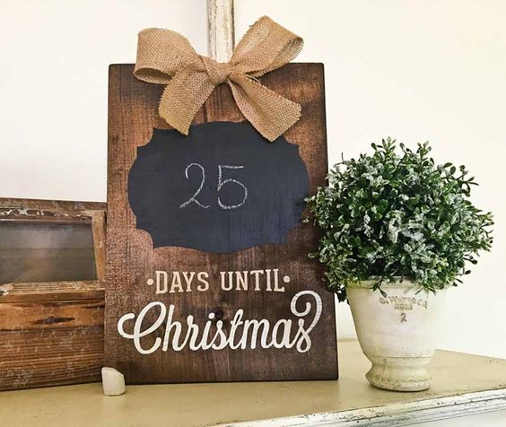 Reclaimed Wood Christmas Countdown Calendar with chalkboard paint