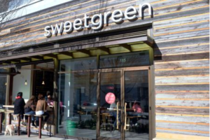 sweetgreen-storefront-reclaimed-wood